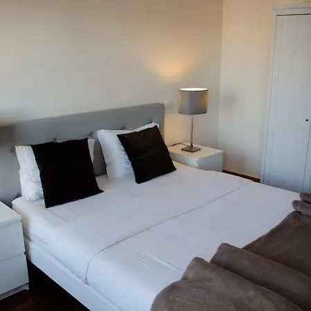 Low Cost Tourist - Palacio Da Bolsa Apartment