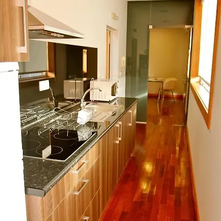 Low Cost Tourist - Palacio Da Bolsa Apartment